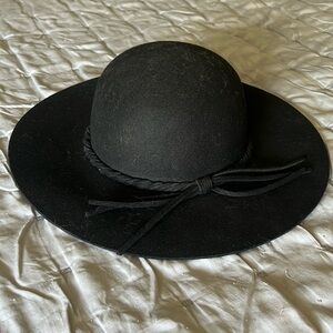 Black hat